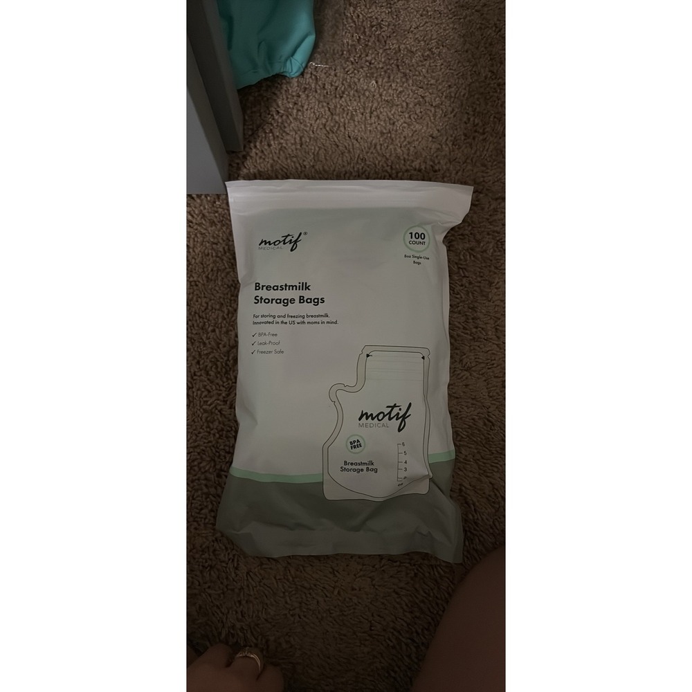 Motif Medical Breastmilk Storage Bags 100 Count BPA-Free Leak-Proof Freezer Safe